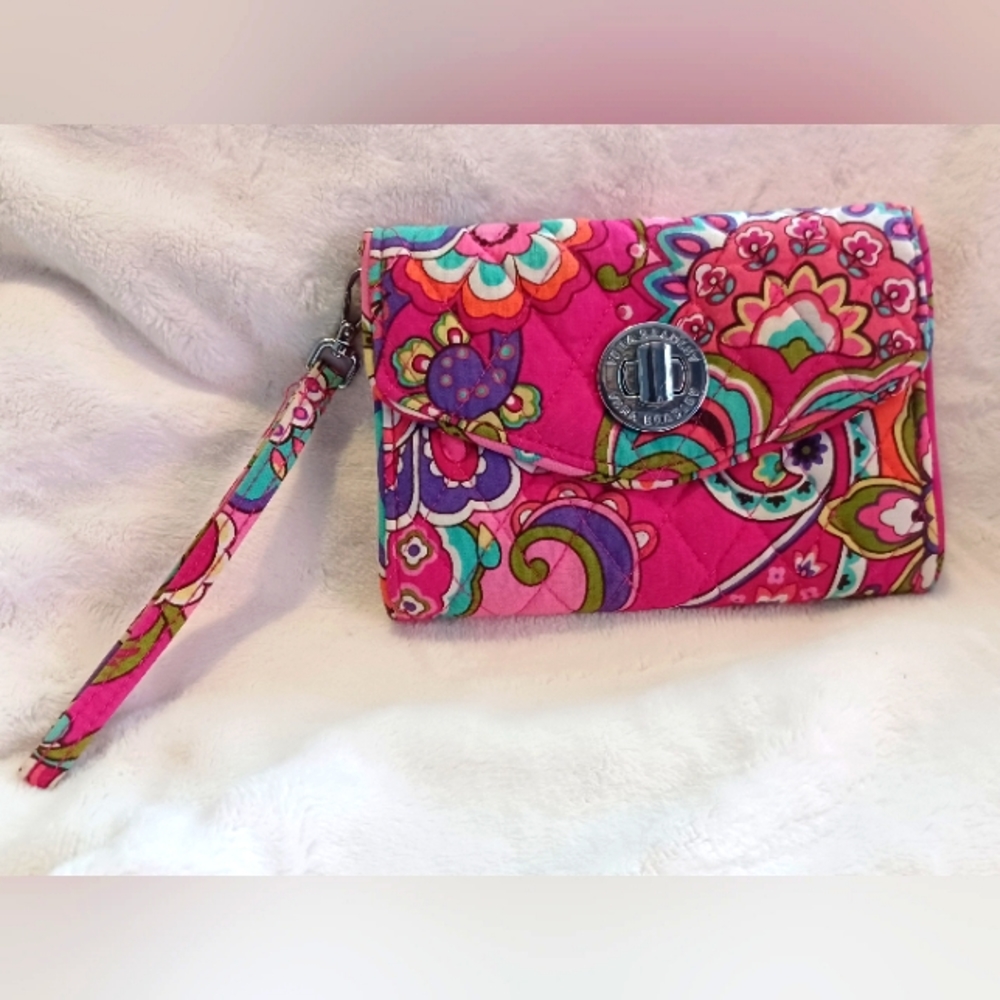 Vera Bradley wristlet wallet